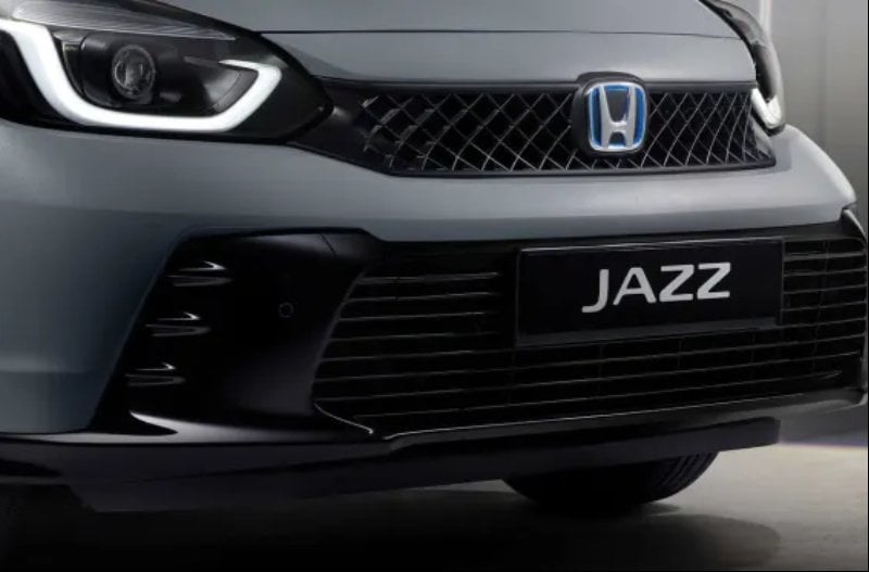Aerodynamic sports bumper https://www.brayleys.co.uk/assets/media/aerodynamicsportsbumper.jpeg