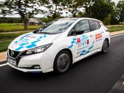 Nissan LEAF Powers Marathon Across Europe