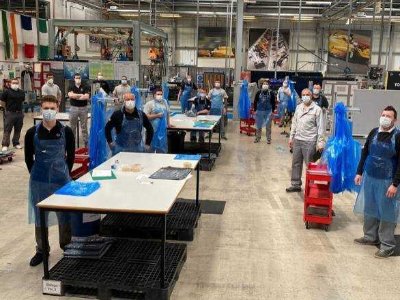 Nissan Sunderland Plant Team begin manufacture of aprons for Healthcare Workers
