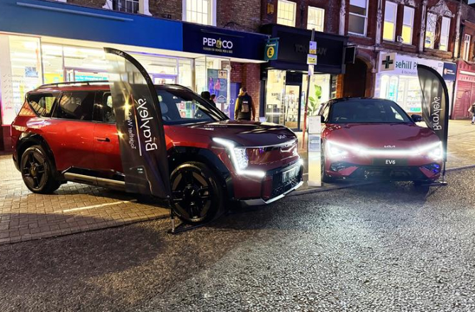 Brayleys Electrifies Leighton Buzzard Rotary Laser Light Show with Stunning Electric Vehicle Display