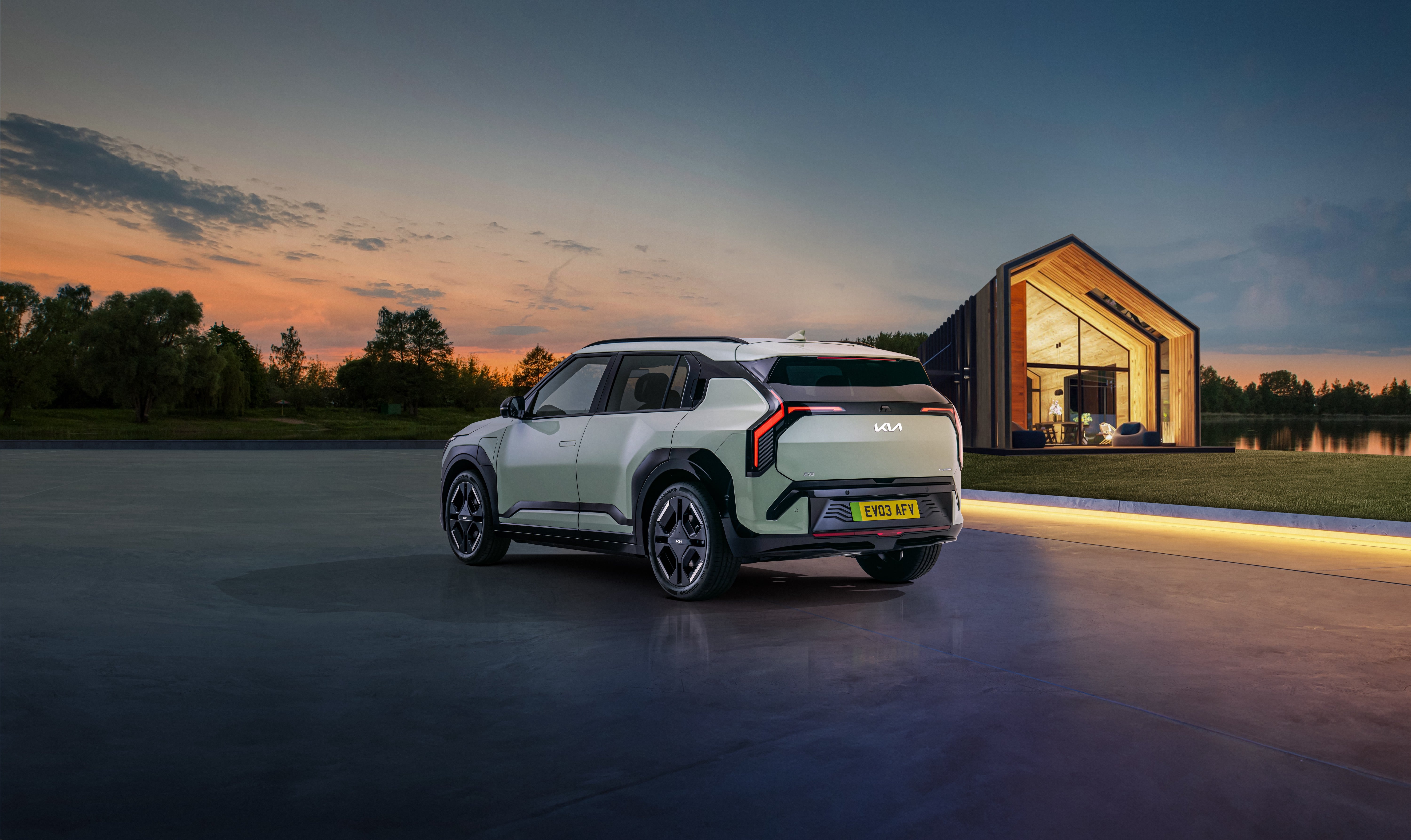 EV3 Exterior