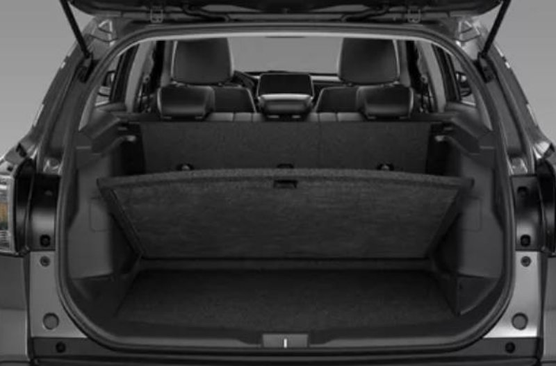 Flexible luggage space https://www.brayleys.co.uk/assets/media/flexibleluggagespace_1.jpeg