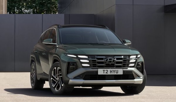 Hyundai Tucson front view
