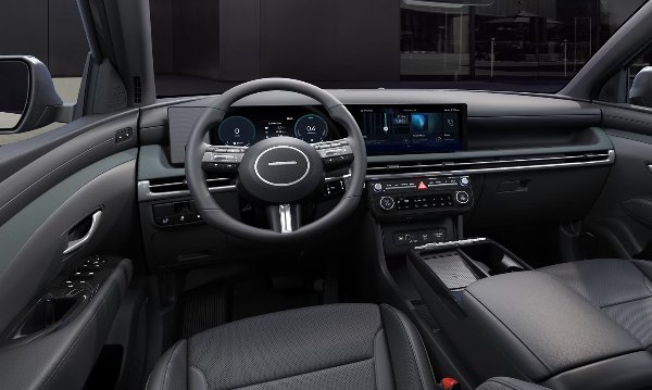 Hyundai Tucson interior