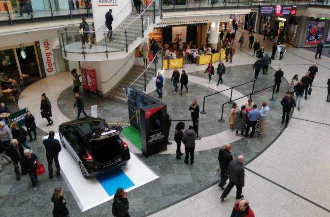 Nissan LEAF ICC Cricket World Cup Trophy Tour Continues