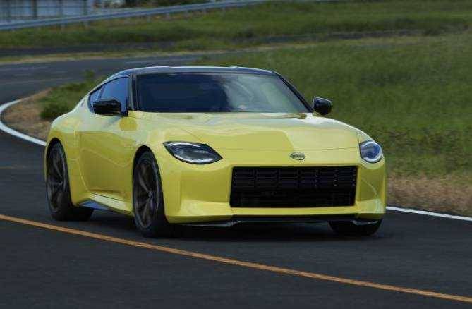 Nissan Z Proto looks to the future, inspired by its past