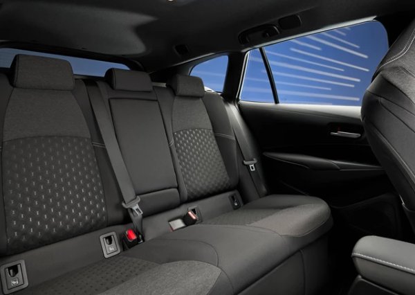 interior suzuki swace