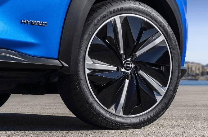 Nissan JUKE: new advanced powertrain offers efficiency and responsive performance