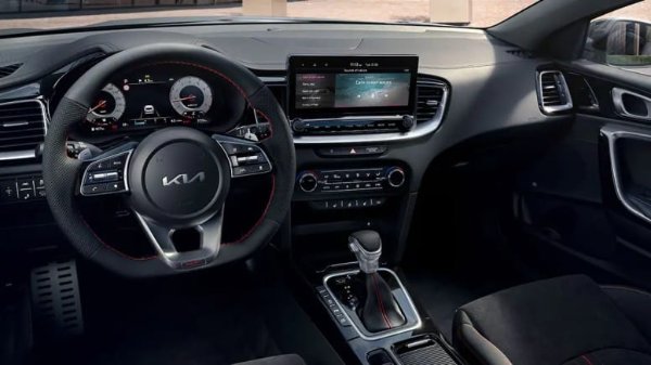 kia_proceed_gt_interior