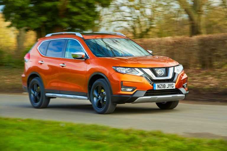 Nissan Adds Stylish Platinum Edition SV to X-Trail Range