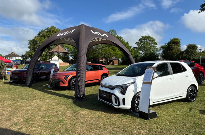 Brayley Kia Dunstable Showcases at Leighton Buzzard May Day Fayre