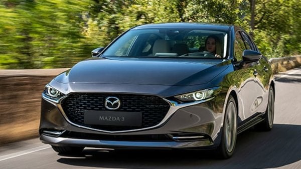 mazda 3 exterior