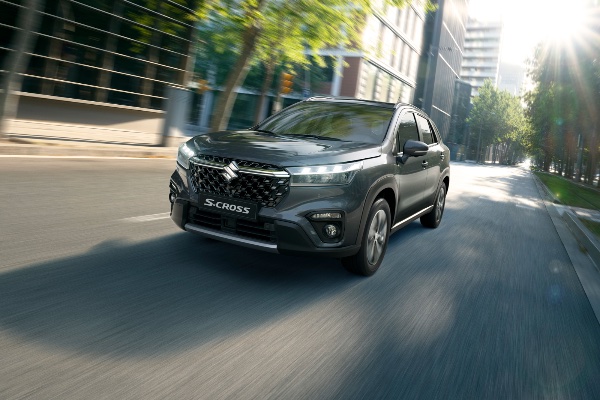 New Suzuki SCROSS available now