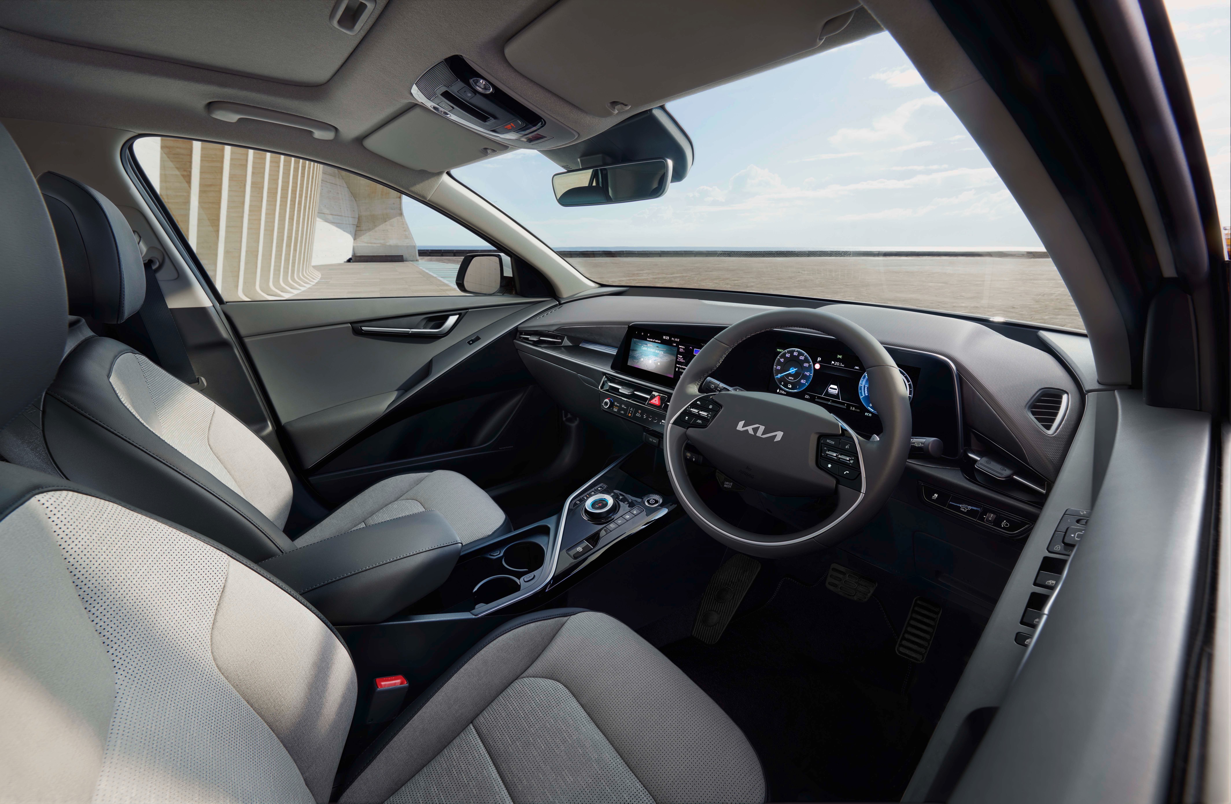 Immersive & innovative cockpit https://www.brayleys.co.uk/assets/media/niroplug-inhybrid-lifestyle14.jpg