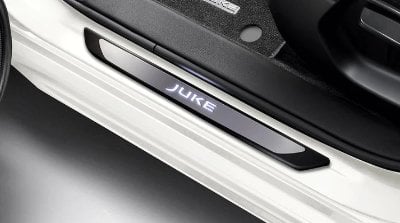 Nissan Juke illuminated entry guard