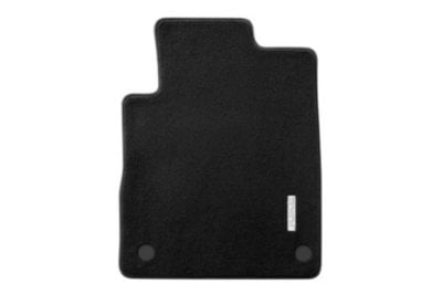 Nissan Juke black floor mat