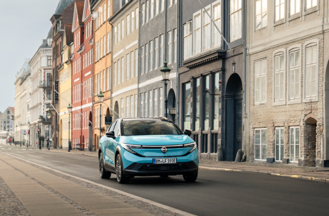 The All-New Nissan LEAF hits the streets in Copenhagen