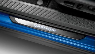 Nissan qashqai entry gaurds