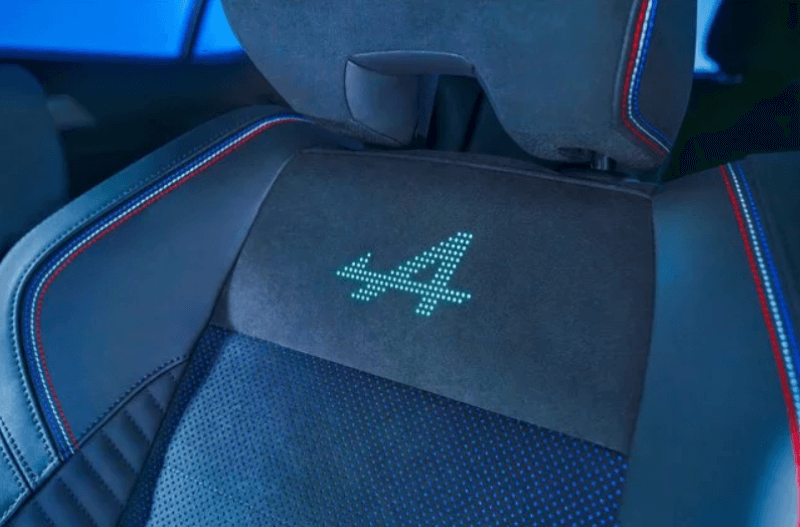 The ultimate sporty seats https://www.brayleys.co.uk/assets/media/renaultrafalesportseats.png