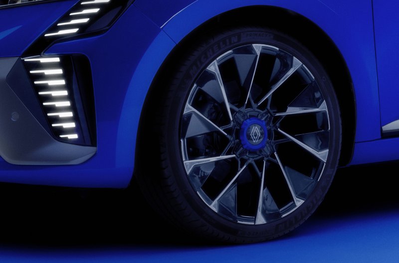 Signature alloy wheels