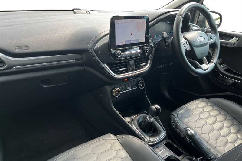 FORD FIESTA 1.0 ECOBOOST 125 VIGNALE EDITION 5DR MANUAL 17,460 MILES PETROL CASH PRICE...