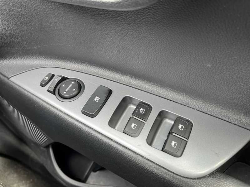 KIA STONIC 1.0T GDI 48V GT LINE S 5DR DCT AUTOMATIC 27,978 MILES PETROL...