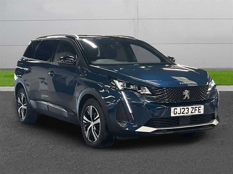 PEUGEOT 5008
