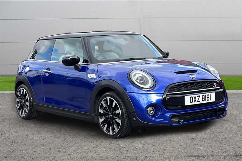 MINI Hatchback